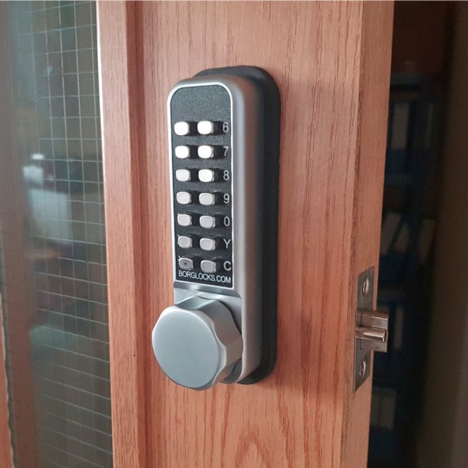 Stainless Steel BL2521 Tubular latch, back to back knurled knob keypads with ECP coding chambers